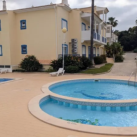 Sunny 2bed Apartamento Olhos de Agua (Albufeira)