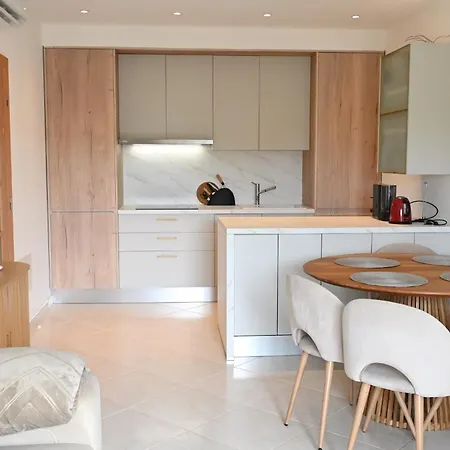 Apartman Sunny 2bed Olhos de Água